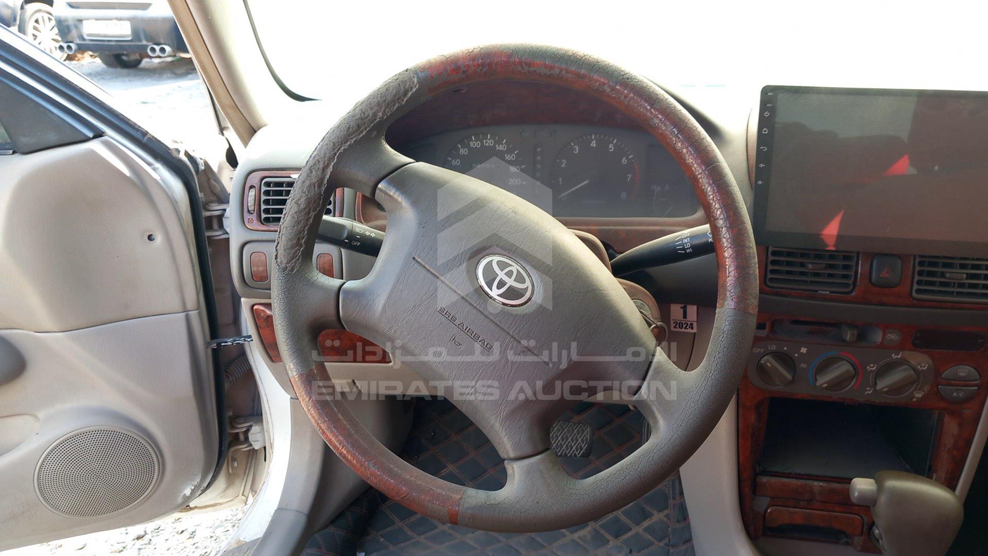2000 TOYOTA COROLLA VIN: JT2BA13E9Y3101656