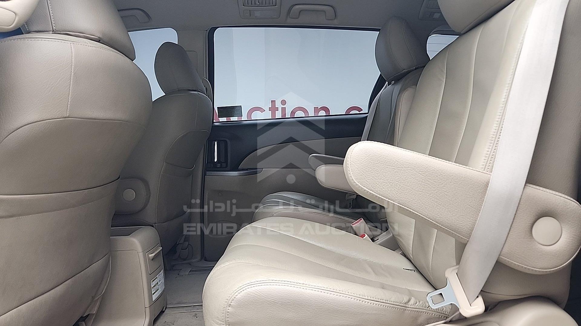 2019 TOYOTA PREVIA VIN: JTNGE52M8K7175485