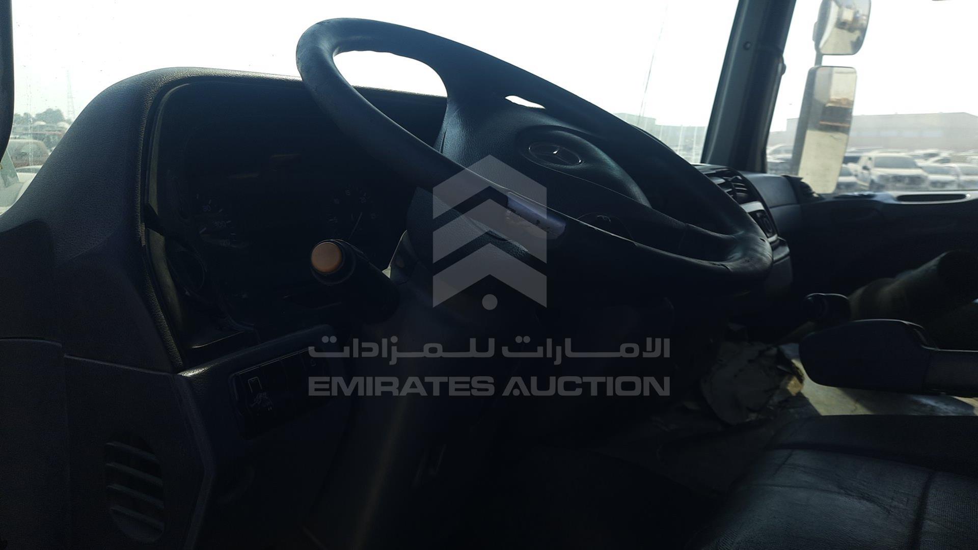 2007 MERCEDES ACTROS VIN: WDAKHCAAX7L179119