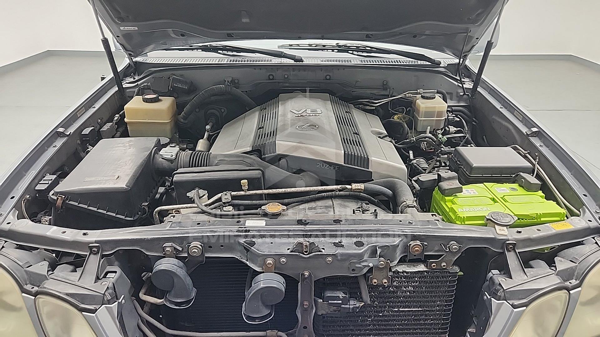 2005 LEXUS LX 470 VIN: JTJHT00W953550346