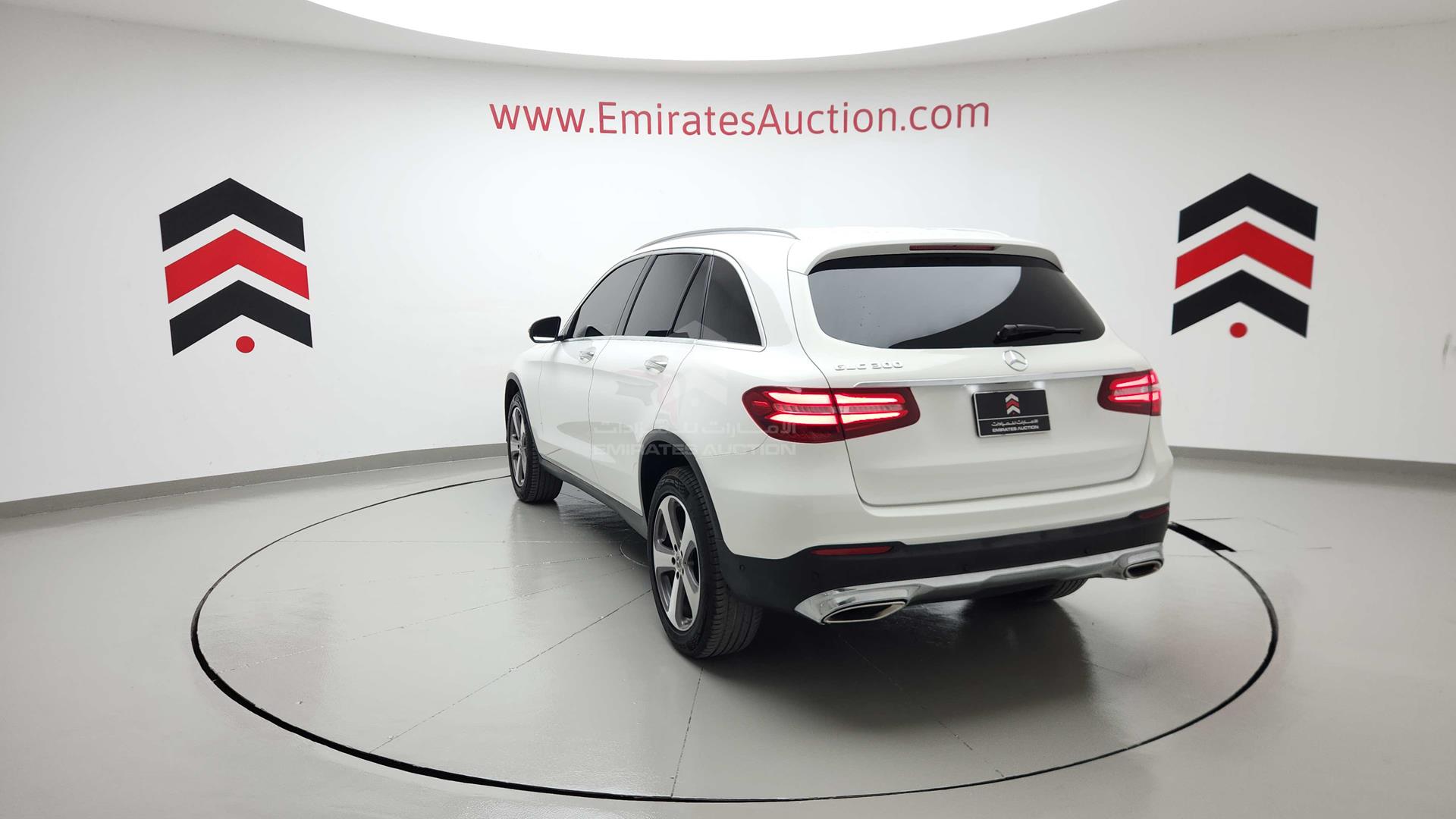 2019 MERCEDES GLC 300 VIN: WDC0G4JB9KV182140