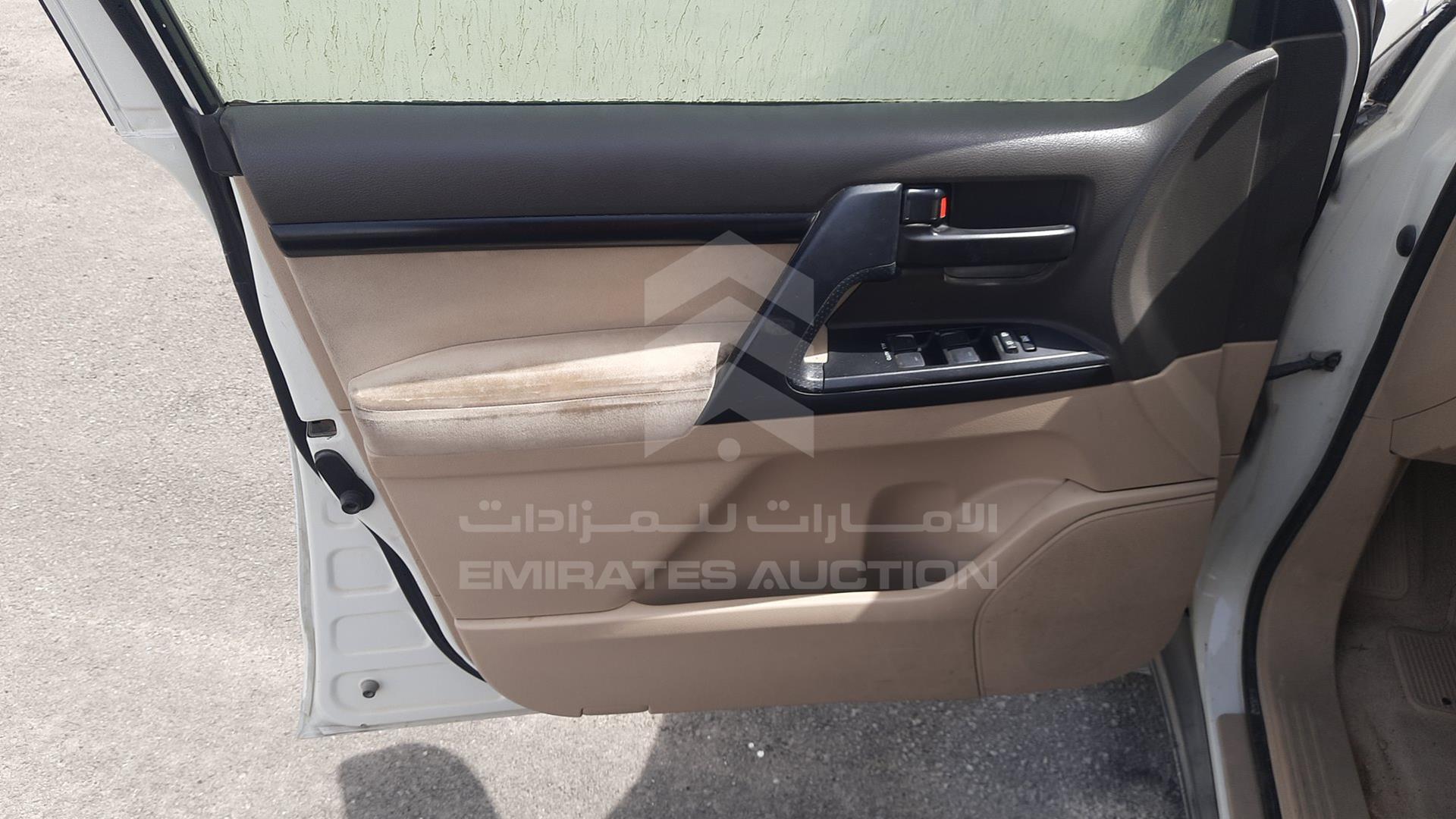 2013 TOYOTA LAND CRUISER VIN: JTMDU09J7D5065485