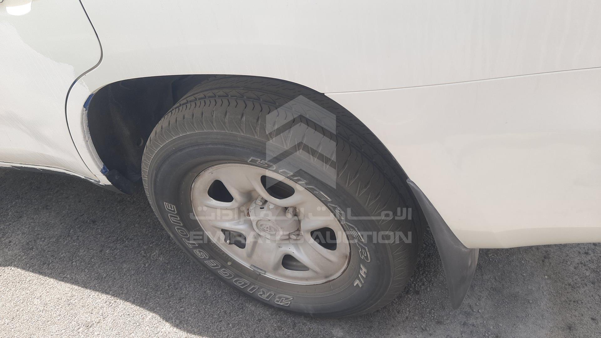 2012 TOYOTA LAND CRUISER VIN: JTMDU09J4C5056175