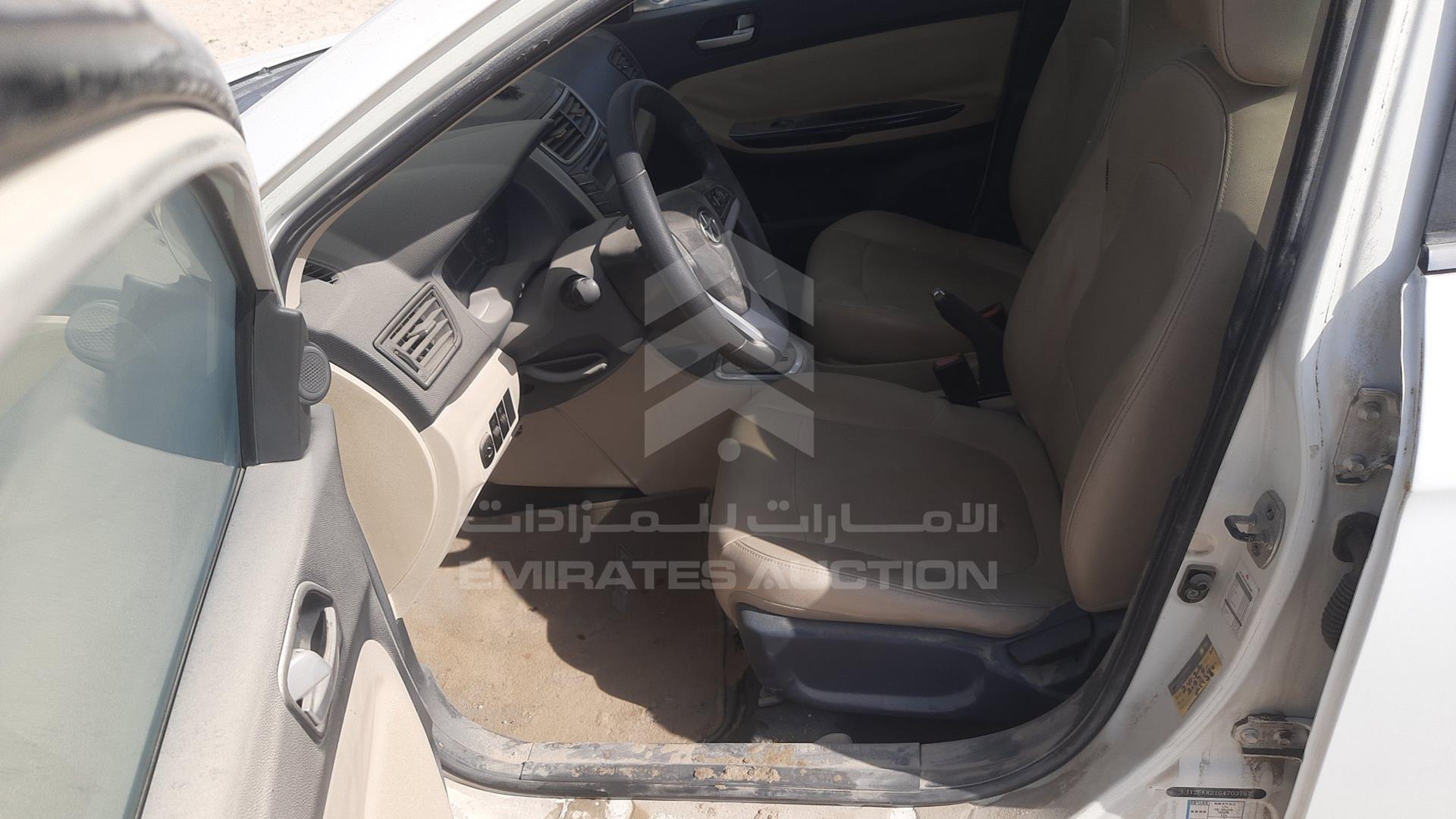 2016 JAC J4 VIN: LJ12FKR21G4703757