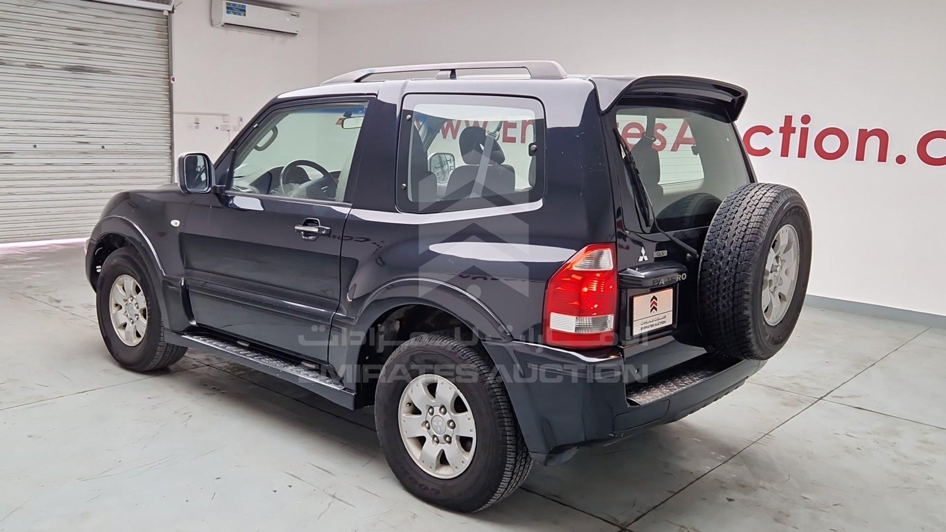 2006 MITSUBISHI PAJERO VIN: JMYMRV63W6J705247