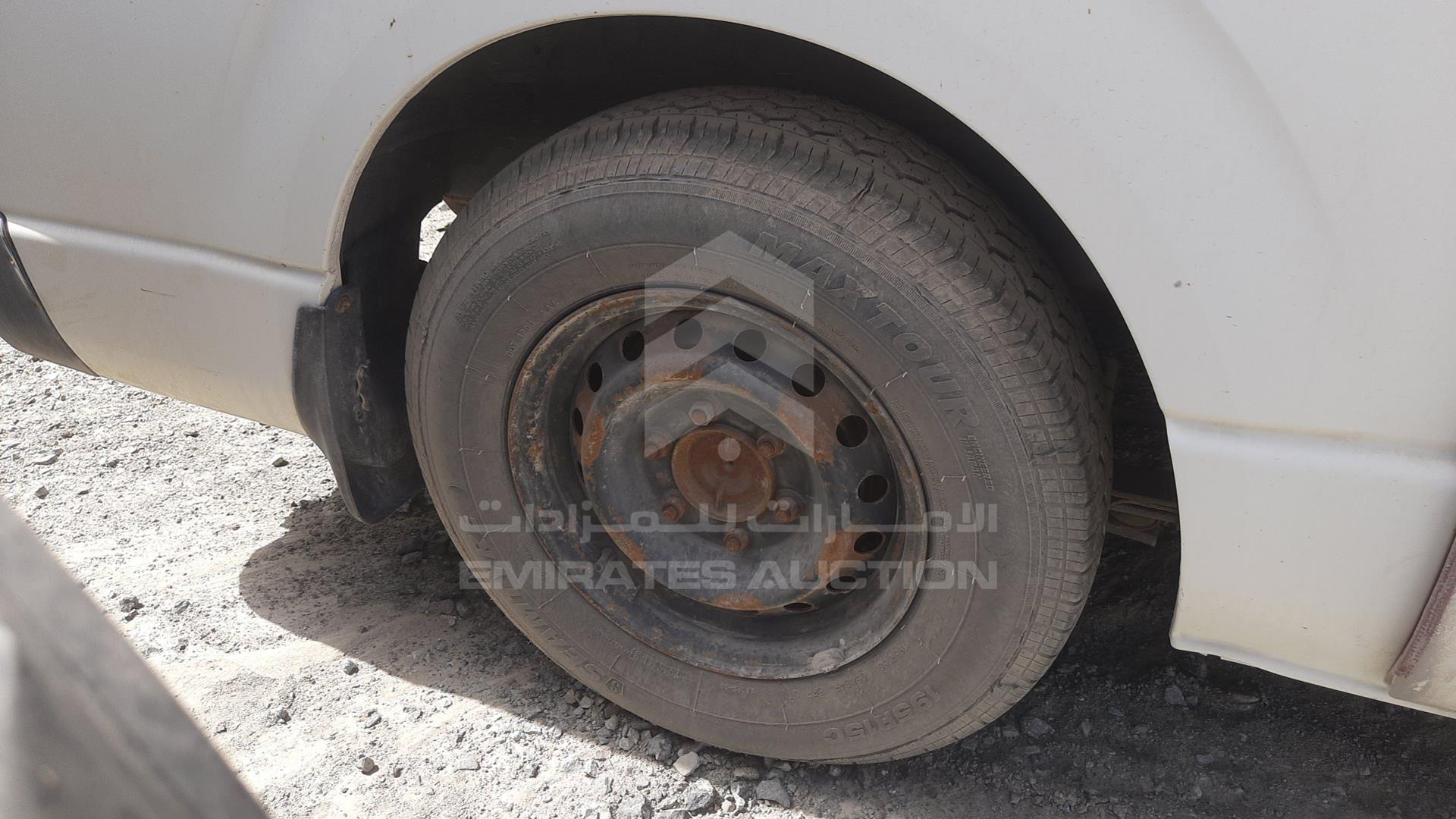 2015 TOYOTA HIACE VIN: JTGRX12PXF8043812