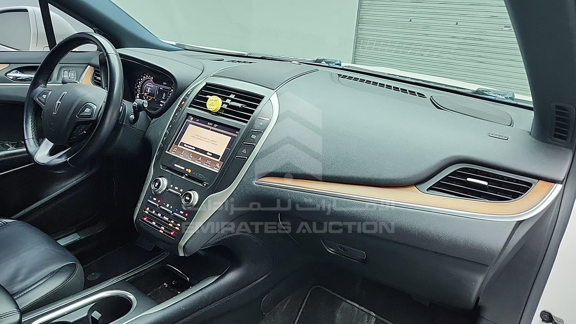 2019 LINCOLN MKC VIN: 5LMCJ2C97KUL31260