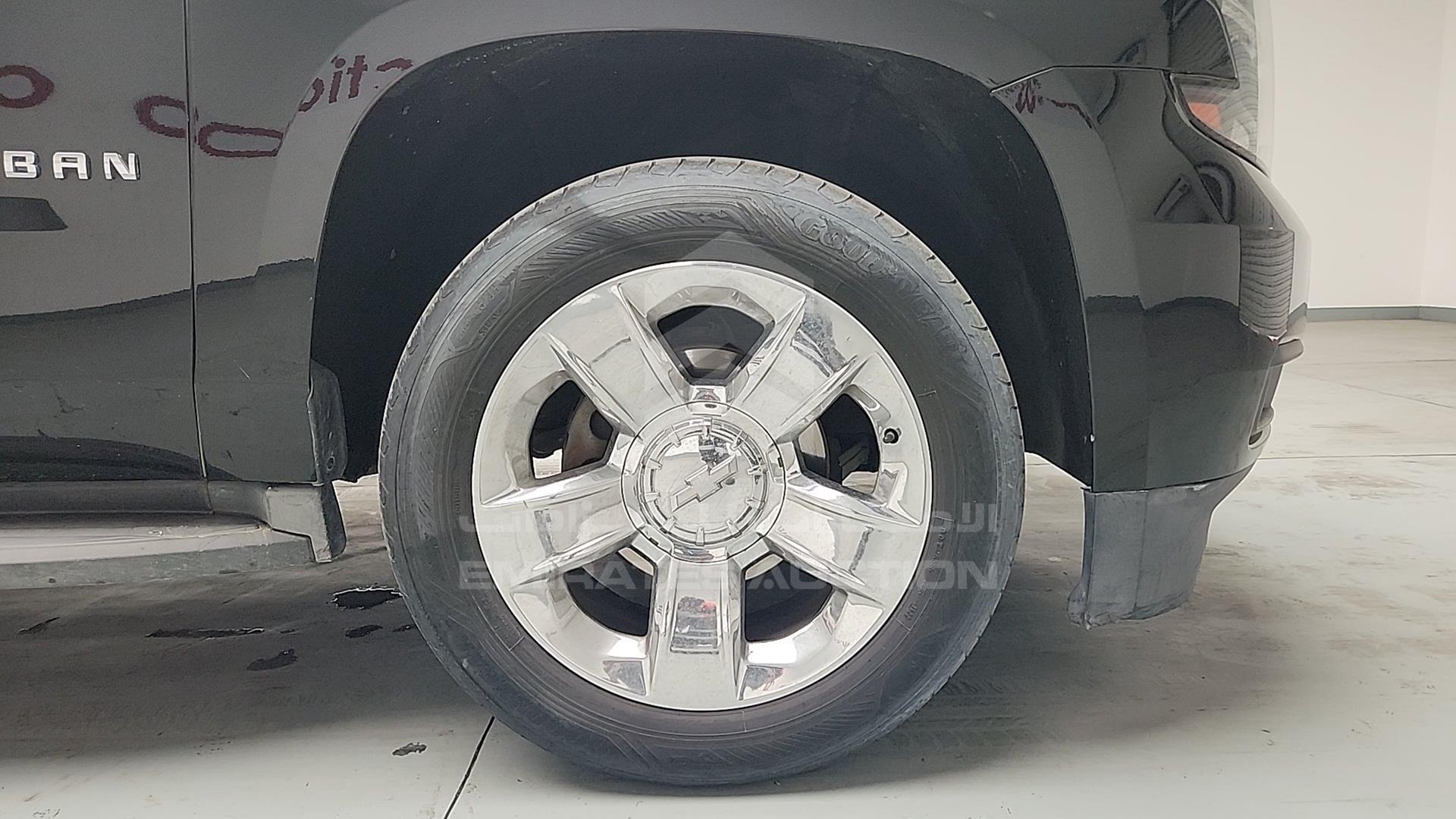 2016 CHEVROLET SUBURBAN VIN: 1GNSK8KC9GR145656