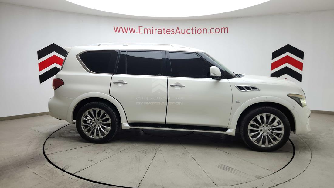 2015 Infiniti QX 80 — Right Full View — Photo 41