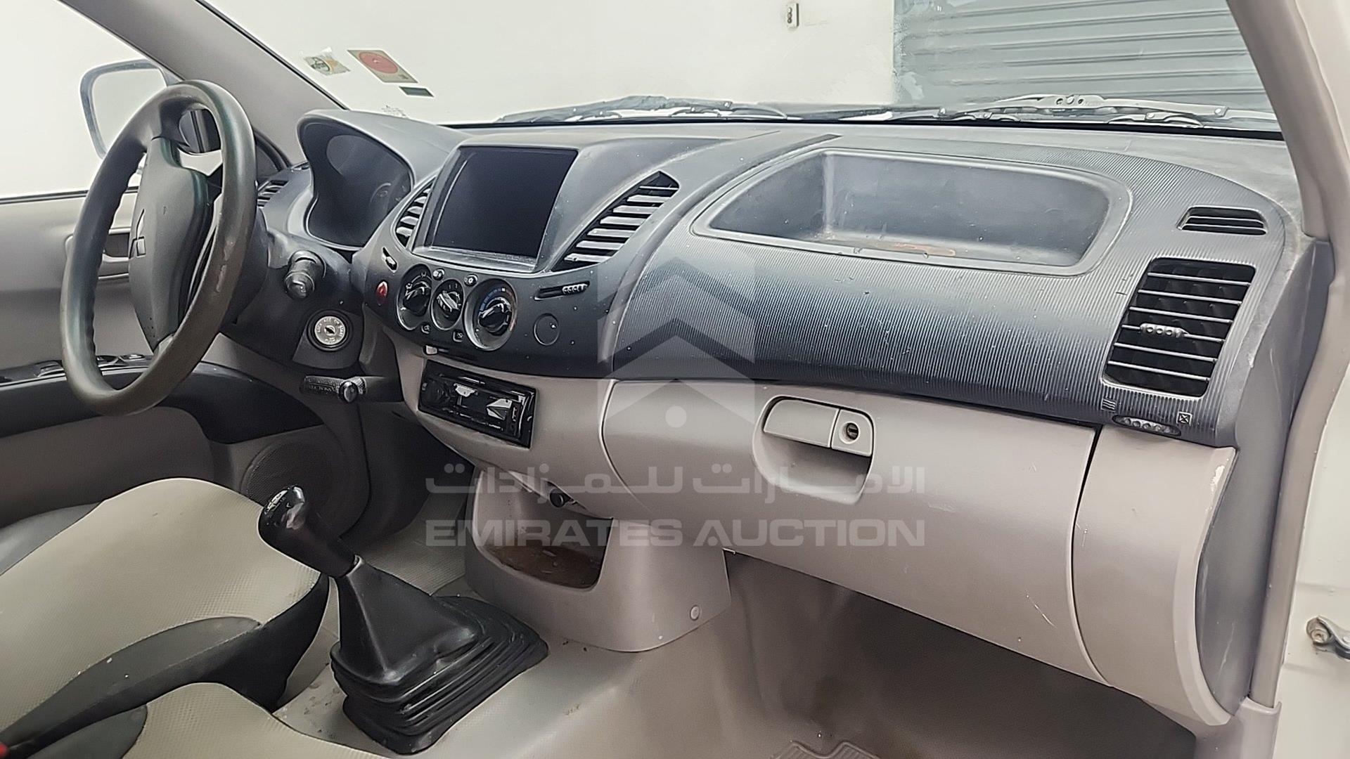 2013 MITSUBISHI L 200 VIN: MMBJNKA50DD023046