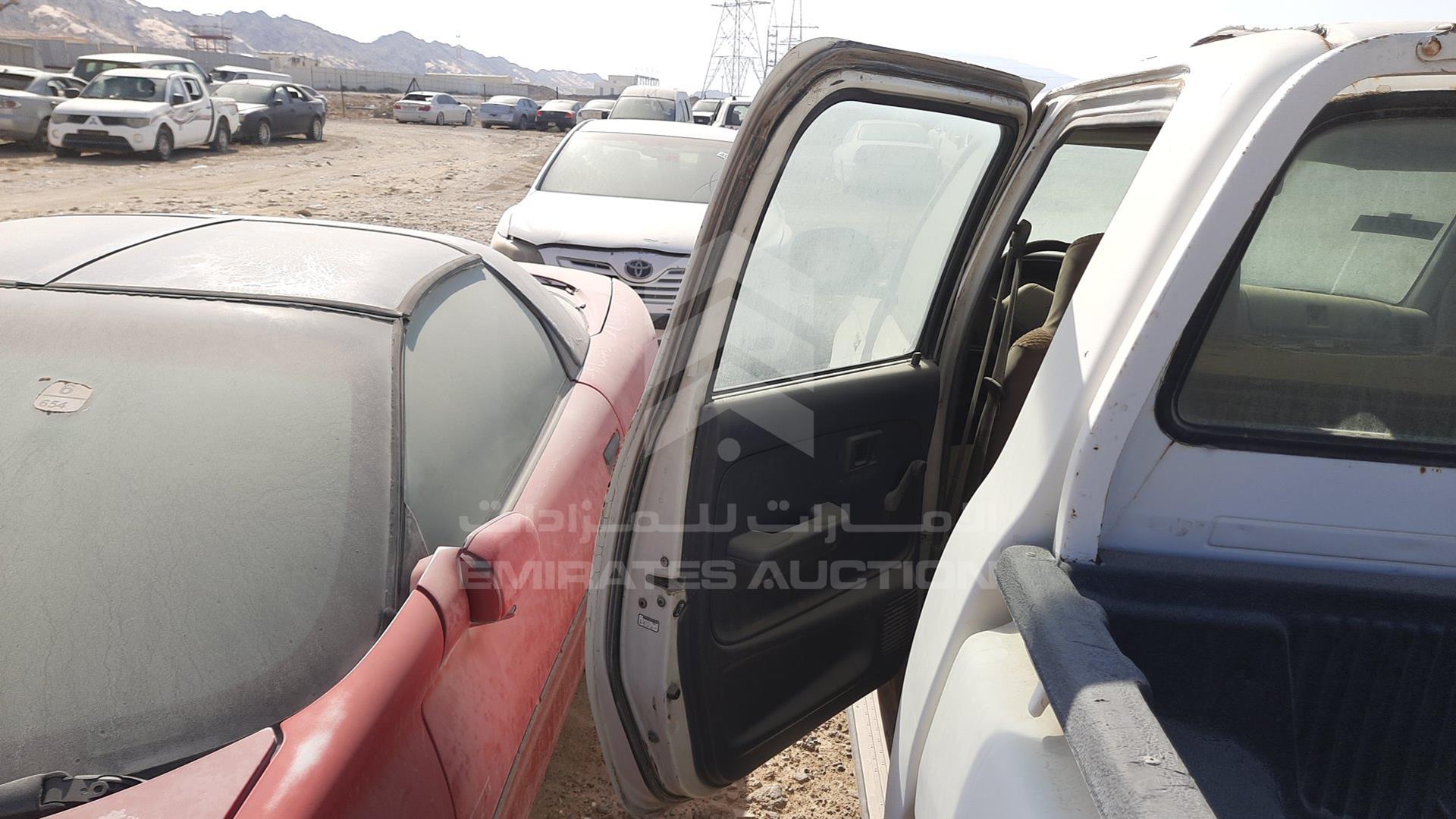1998 TOYOTA HILUX VIN: JTB33LNG6W0012465
