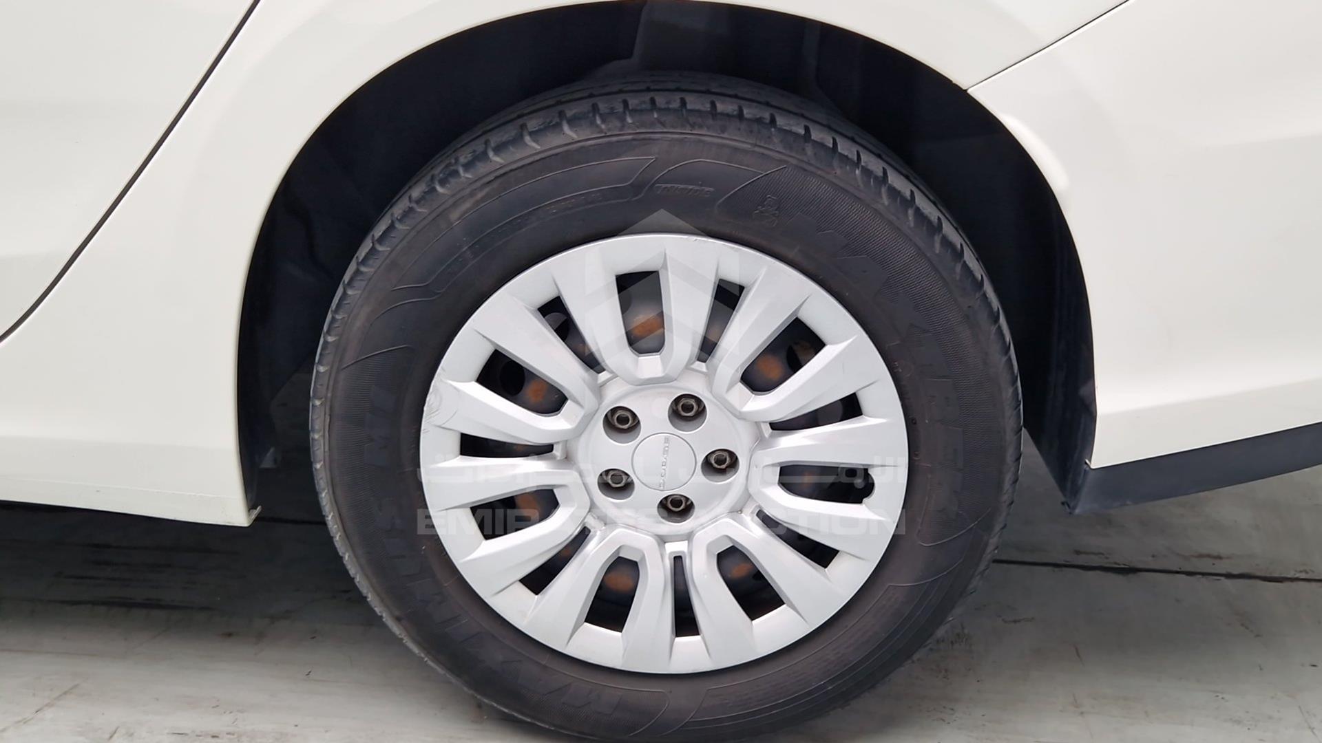 2017 DODGE NEON VIN: ZFACDAAP8H6D82414
