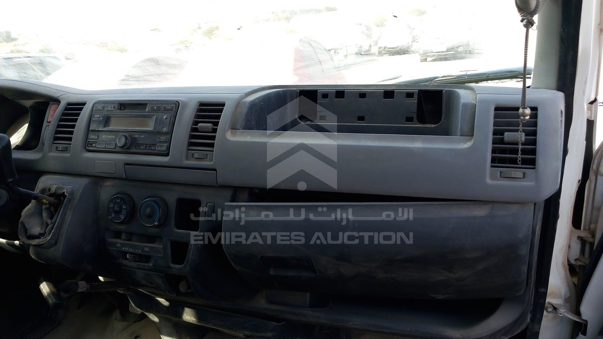 2010 TOYOTA HIACE VIN: JTFHX02P5A0048417