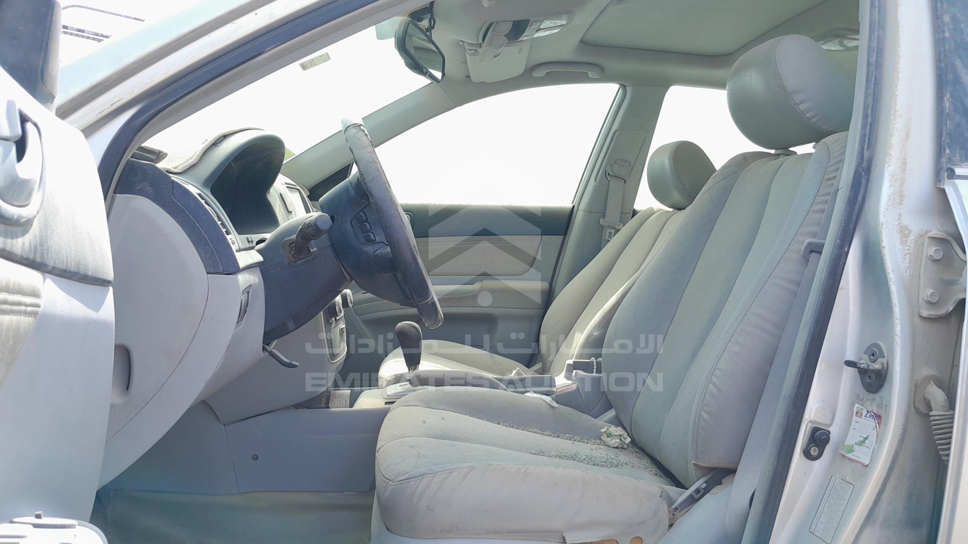 2007 HYUNDAI SONATA VIN: KMHEU41F87A327623