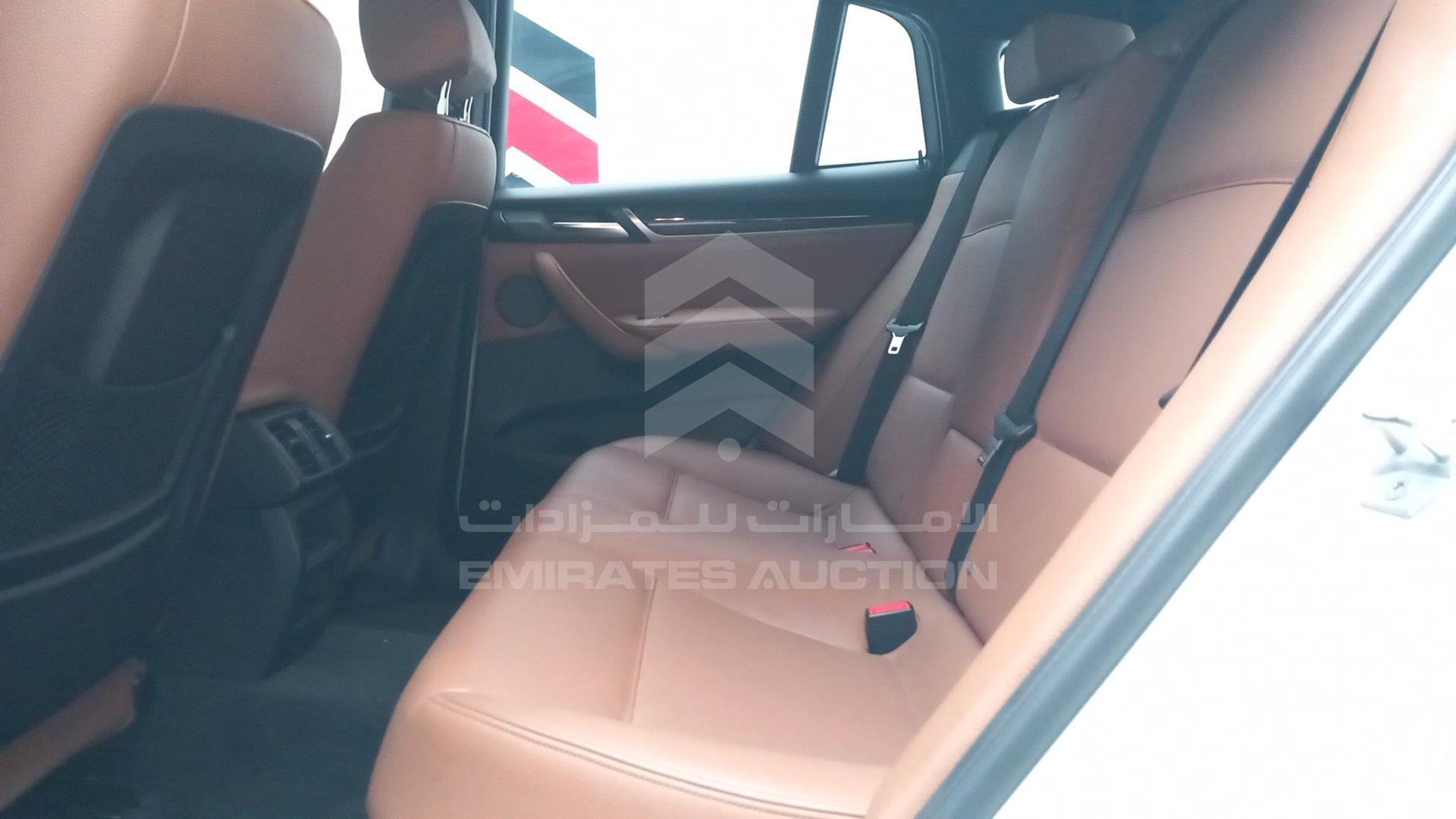 2018 BMW X4 VIN: WBAXW7102J0Y57164