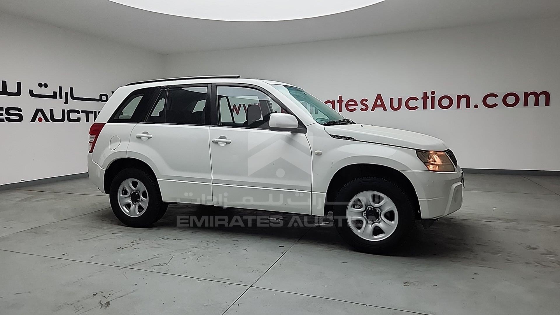 2007 SUZUKI GRAND VITARA VIN: JS3TD54V174110886