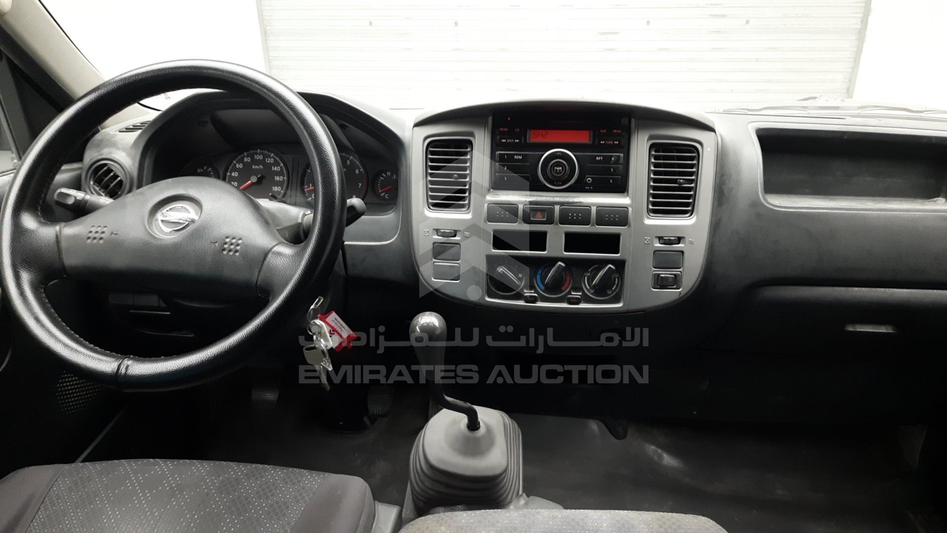 2013 NISSAN URVAN VIN: JN6AE54S5DX030426