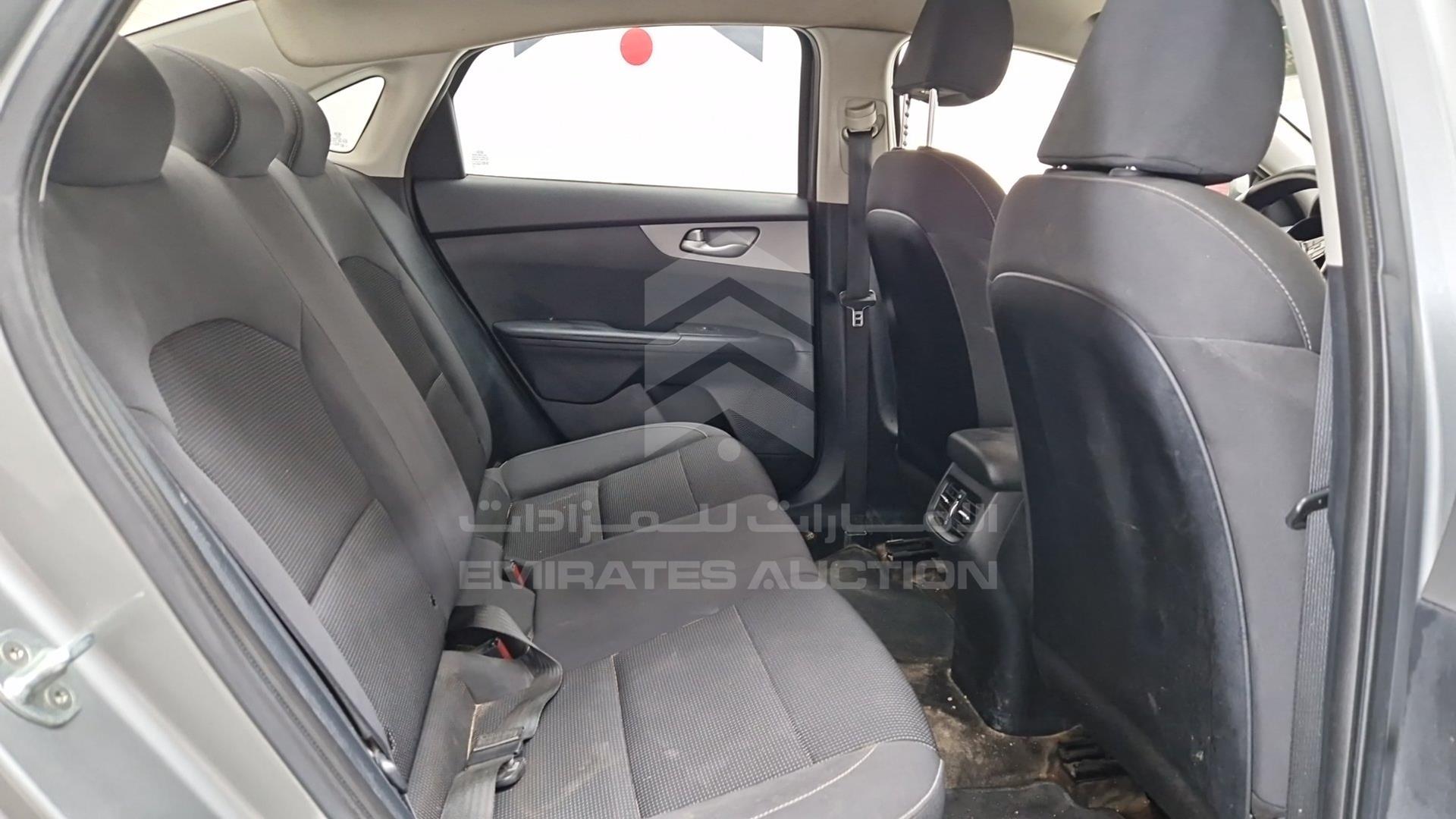 2020 KIA CERATO VIN: KNAF24168L5862692
