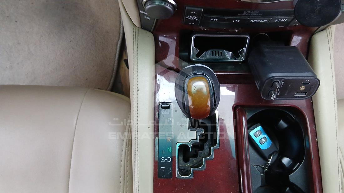 2007 Lexus LS 460 L — Gear View — Photo 19