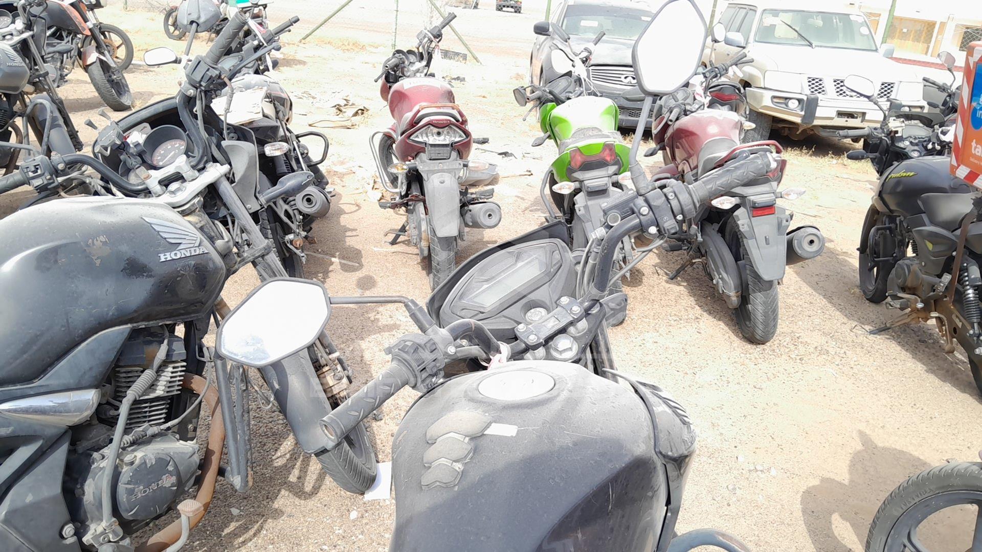 2022 HONDA MOTORBIKE VIN: ME4KC20F9NA003856