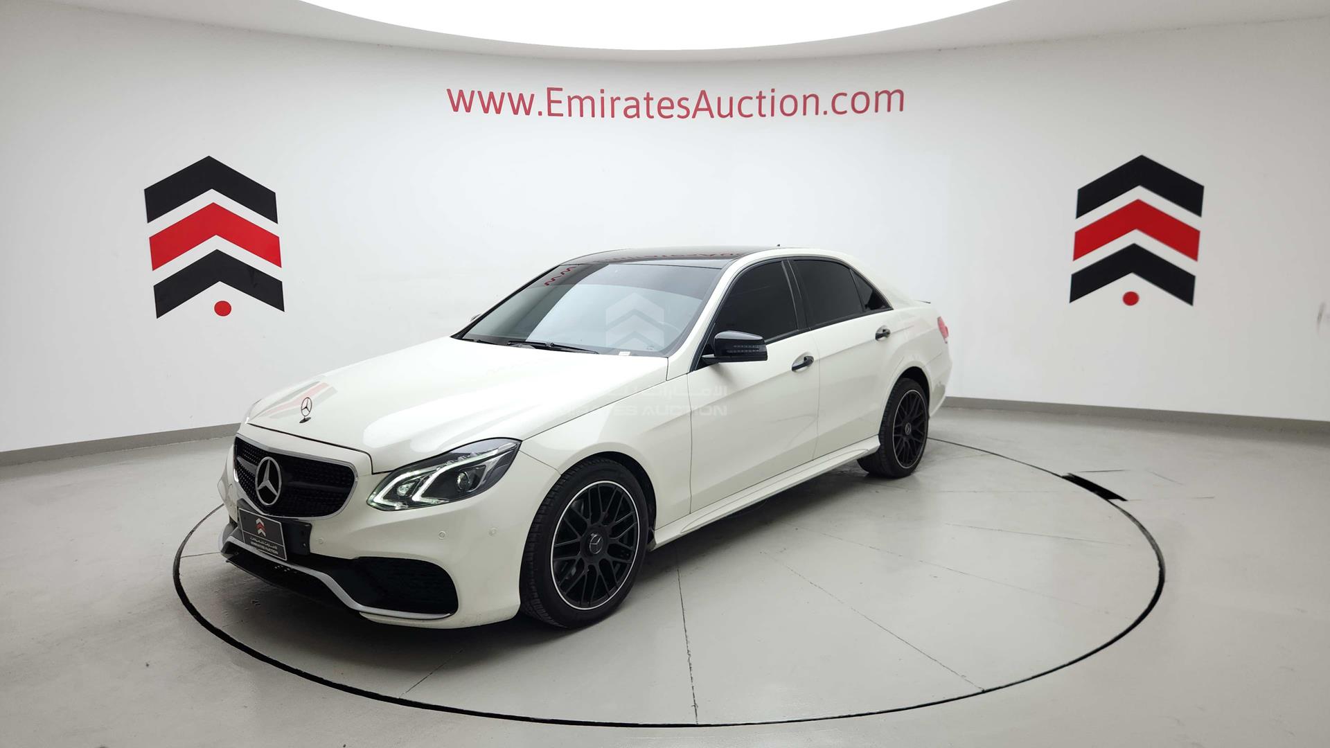 2010 MERCEDES E 300 VIN: WDDHF5EB7AA258364