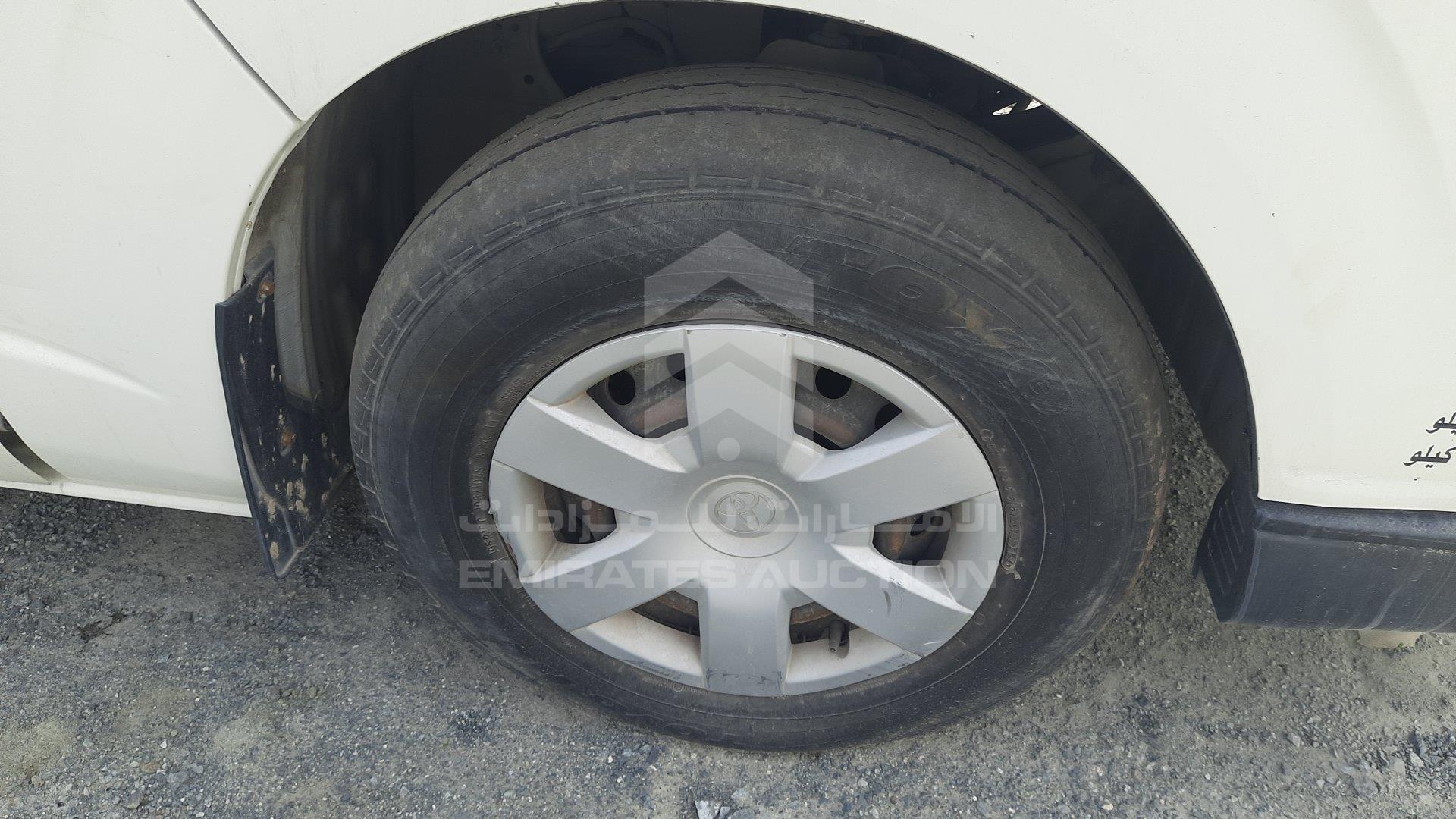 JTFHX02P7F0100427 - 2015 Toyota Hiace - #394257