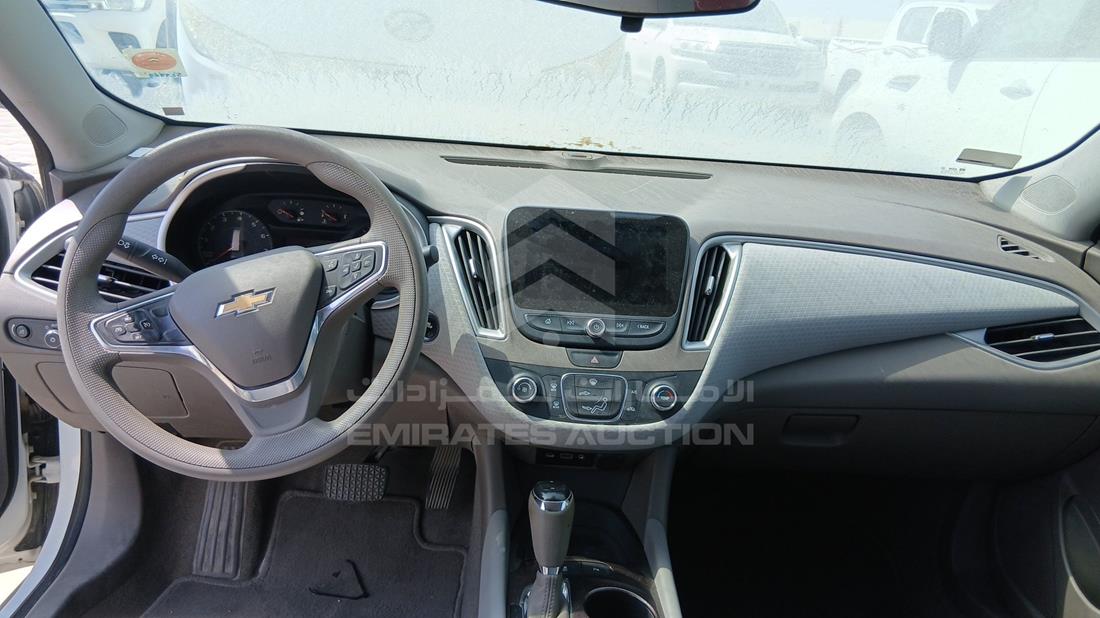 2019 Chevrolet Malibu — Full Dashboard View — Photo 15