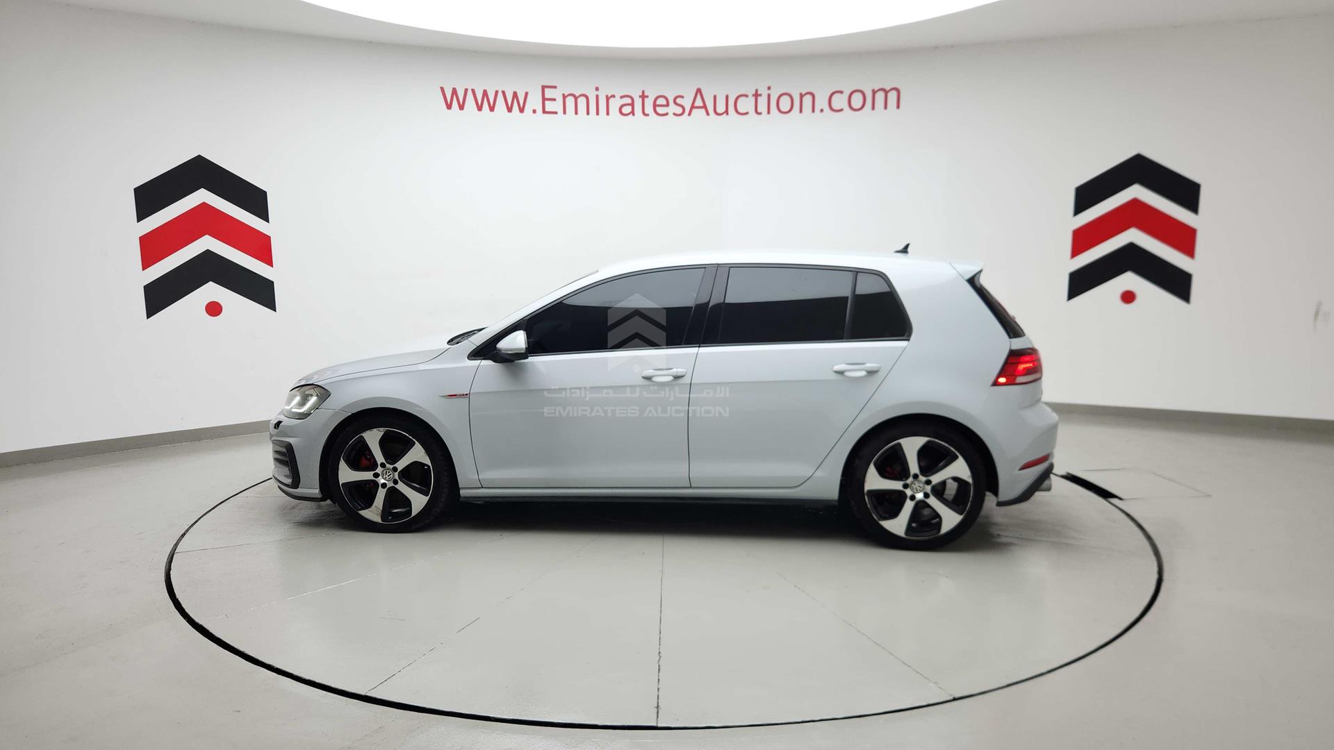 2018 VOLKSWAGEN GOLF VIN: 3VW547AU7JM267992