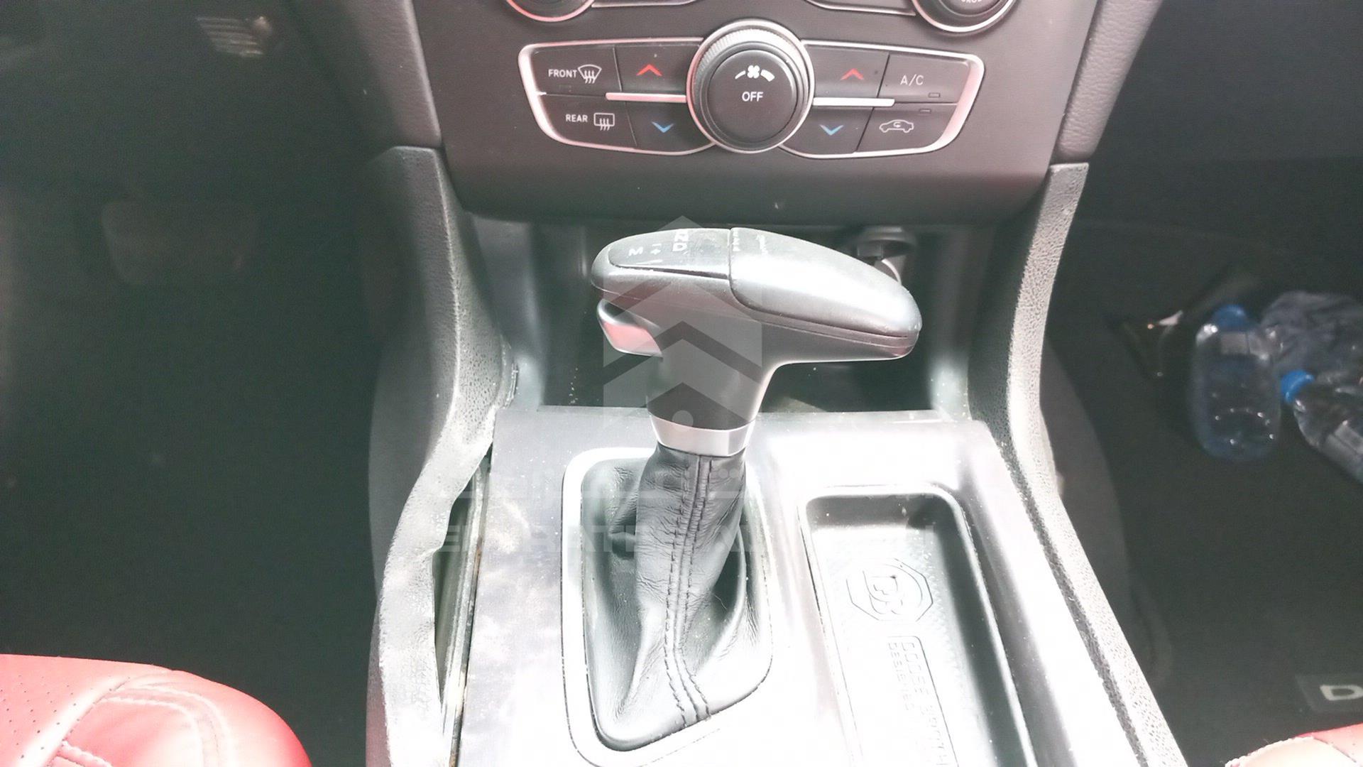 2016 DODGE CHARGER VIN: 2C3CDXFG5GH247927