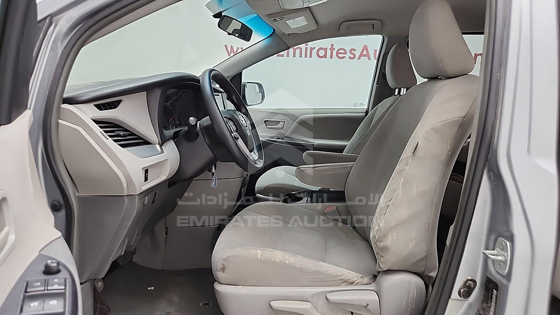 2016 TOYOTA SIENNA VIN: 5TDZK3DC0GS759679