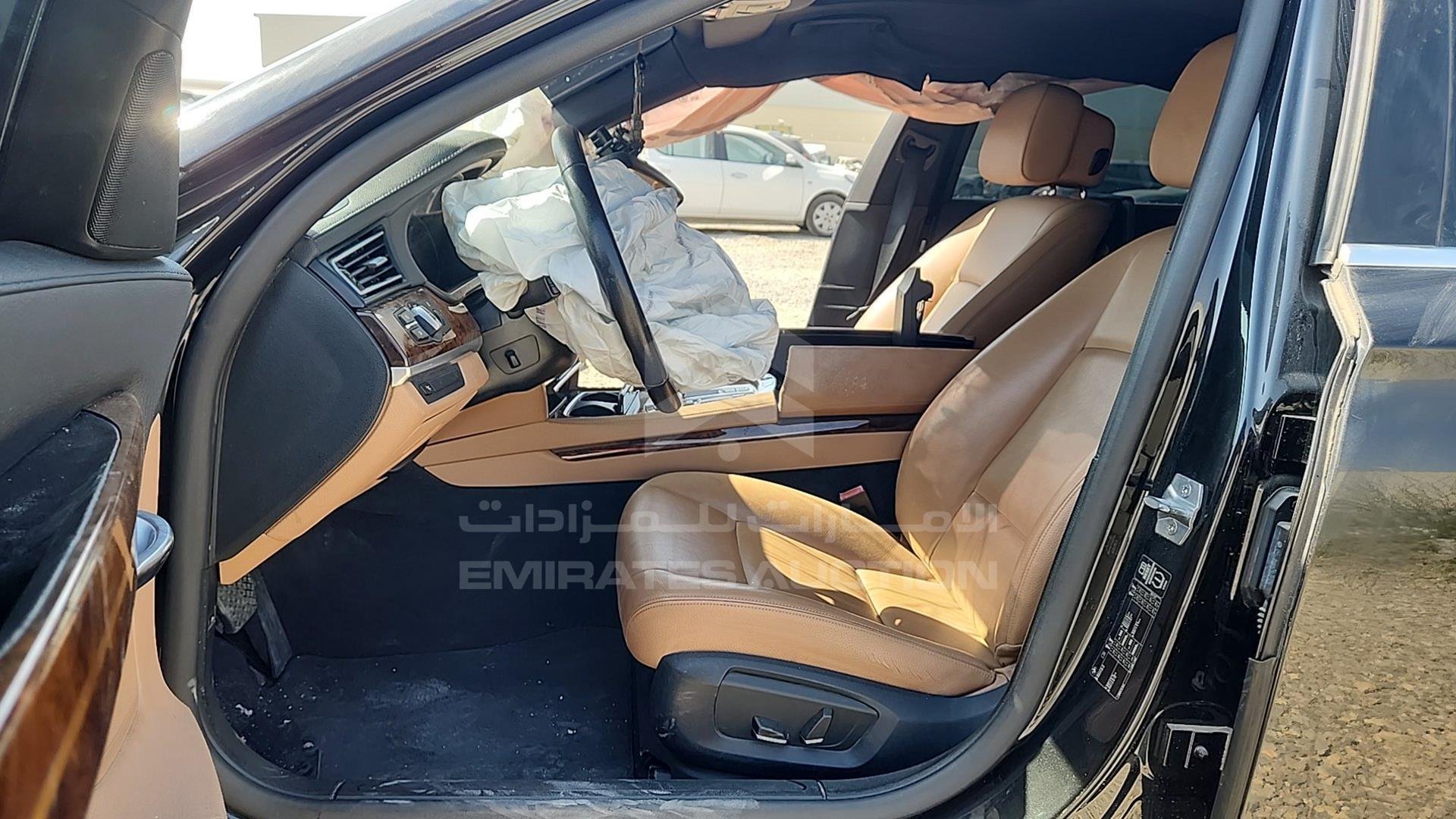 2015 BMW 730 VIN: WBAYE2102FD836762