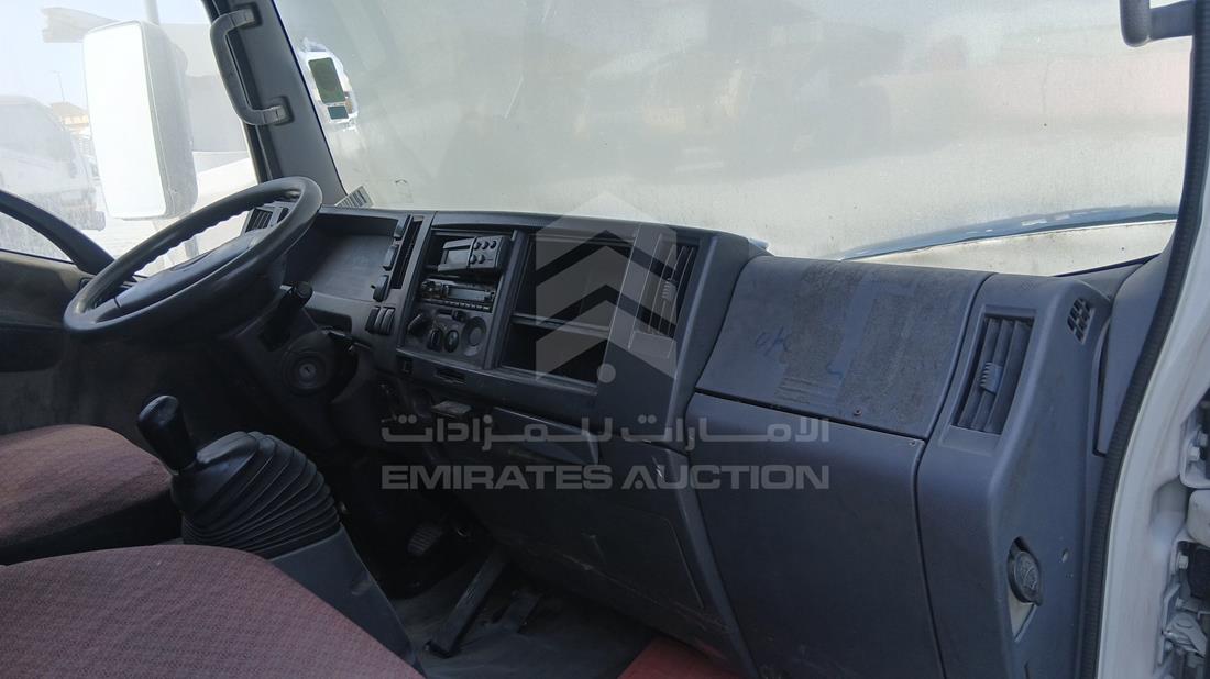 2014 Isuzu NMR — Front Right Passenger Dashboard View — Photo 21
