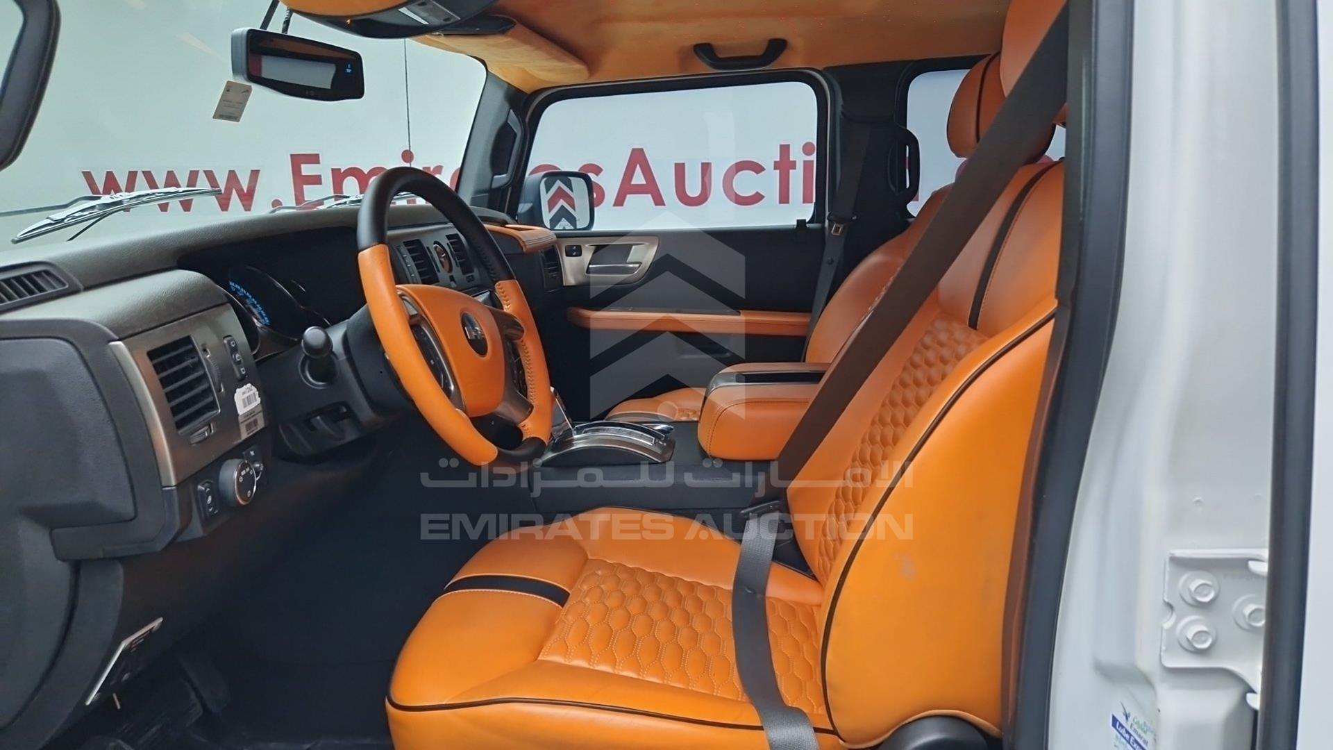 2008 HUMMER H2 VIN: 5GRGN23898H105600