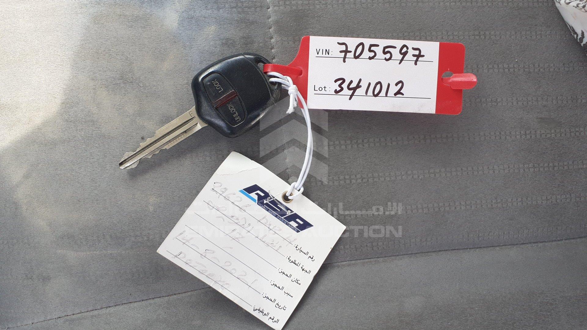 JMYLRV95WDJ705597 - 2013 Mitsubishi Pajero - #417301
