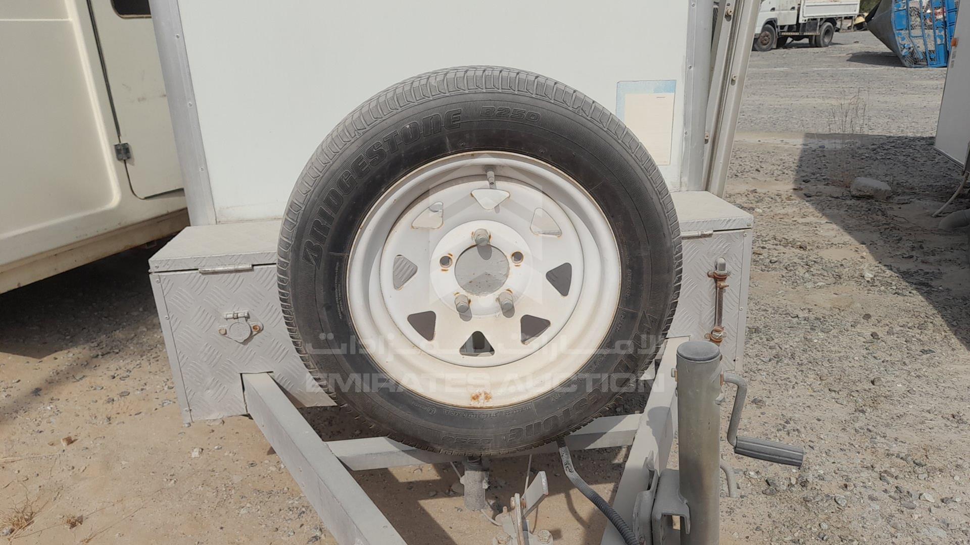 2015 TRAILER LOCAL VIN: D059767DXBTRAILER