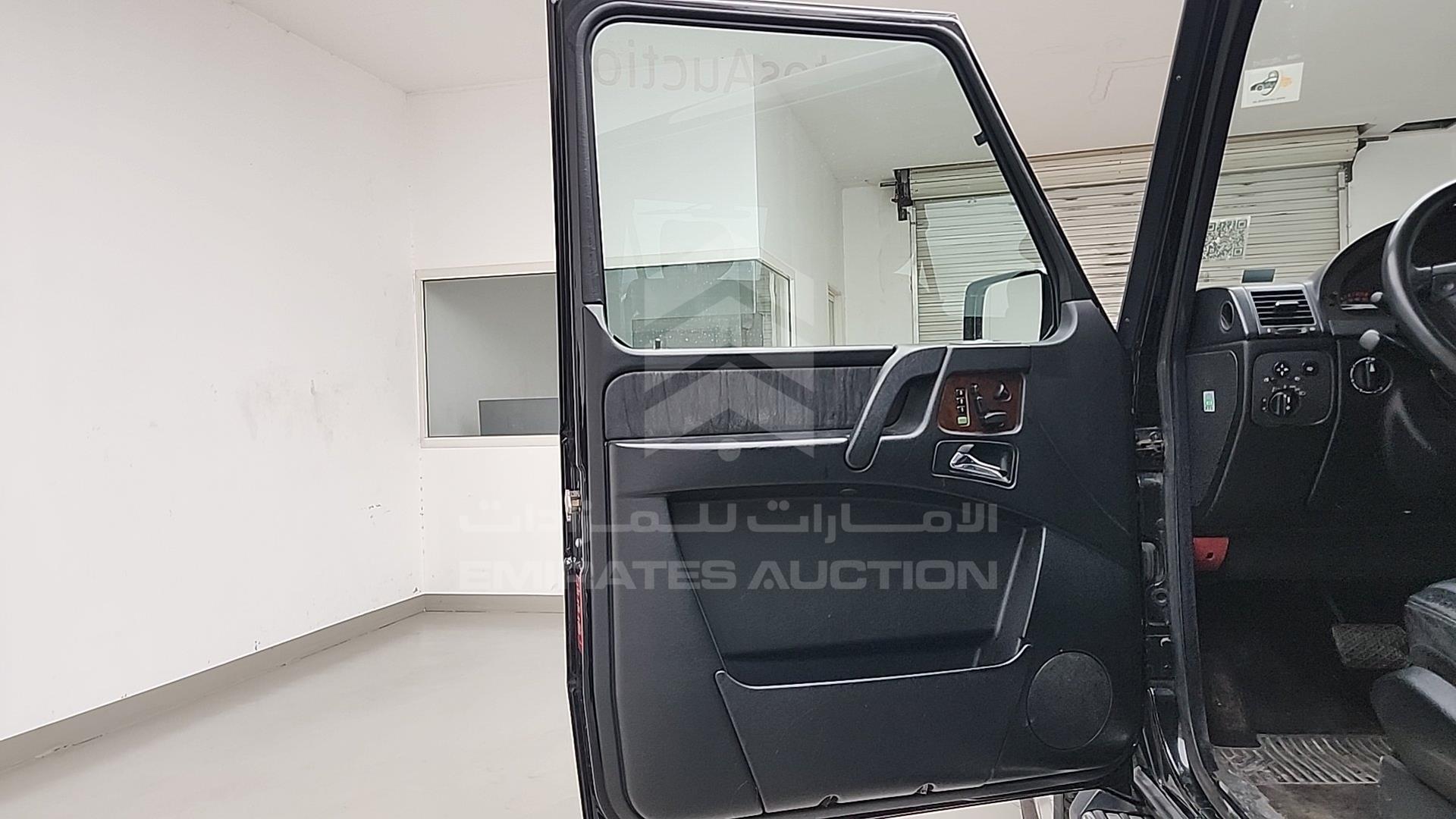 2002 MERCEDES G 320 VIN: WDB4632441X128193