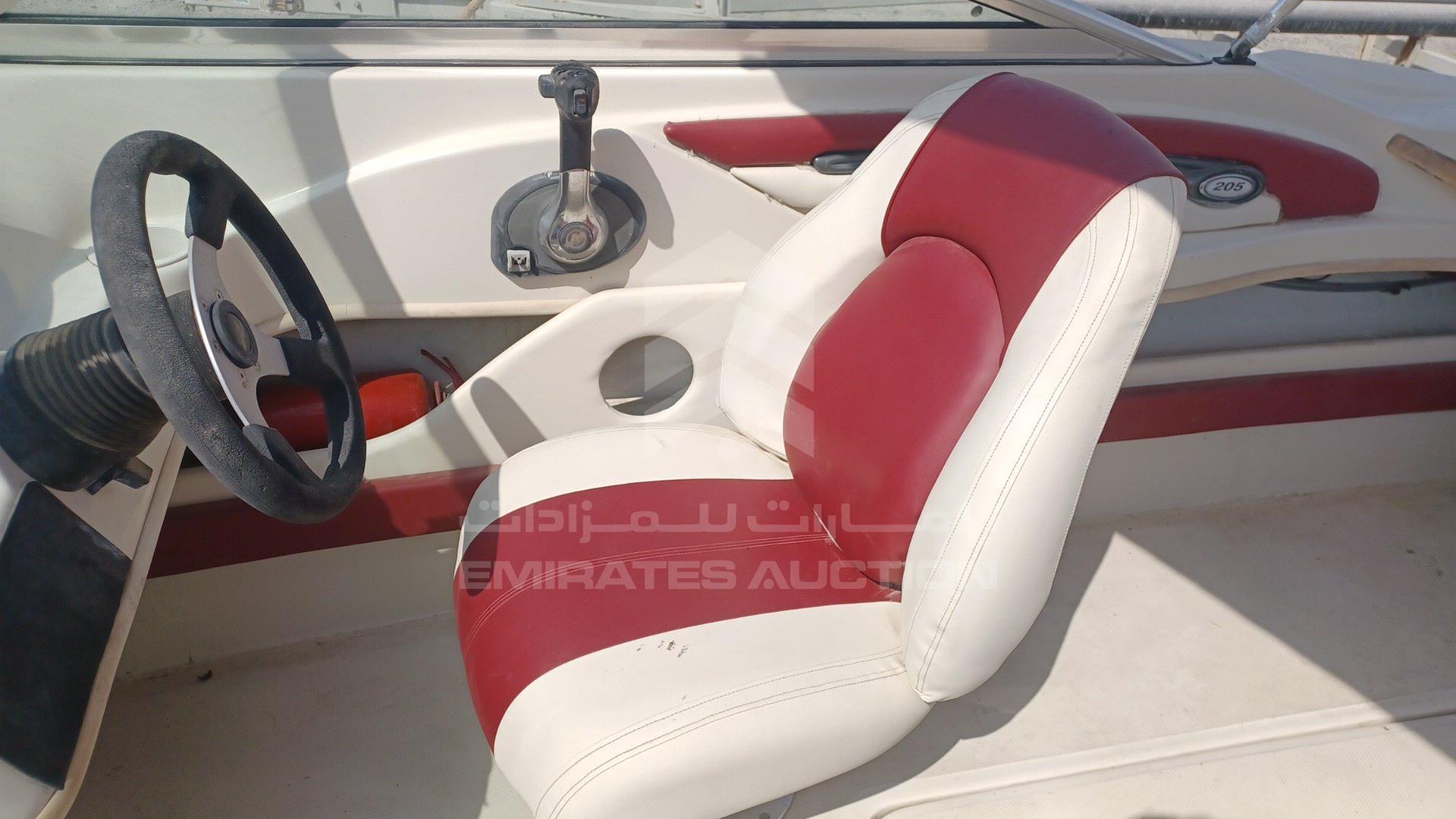 0 BOAT + TROLLEY --- VIN: US-SERV21771809