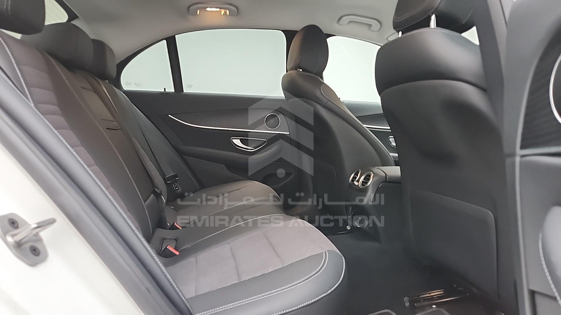 2022 MERCEDES E220 D VIN: W1K2130041B007348
