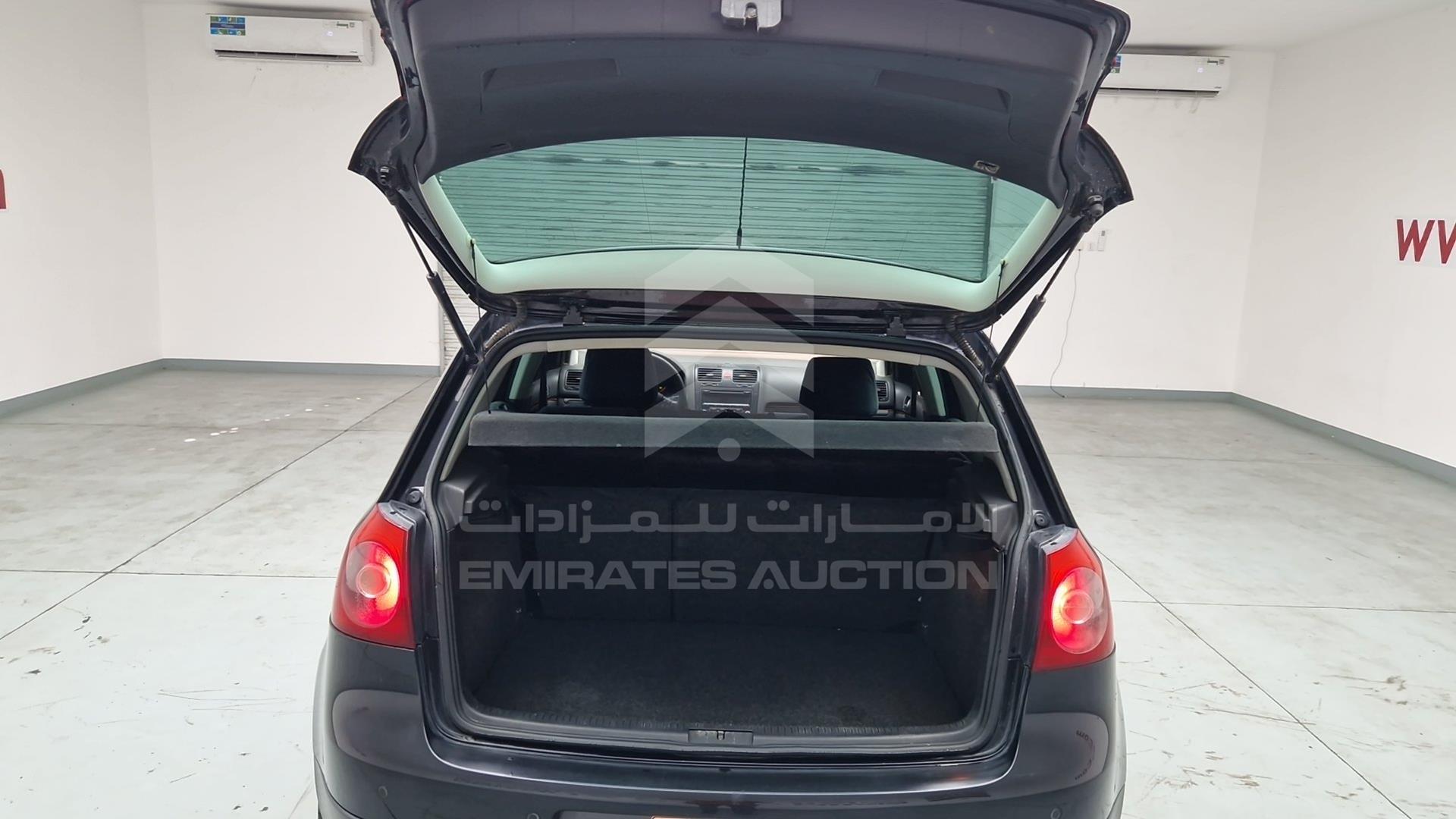 2009 VOLKSWAGEN GOLF VIN: WVWME11K19W104645