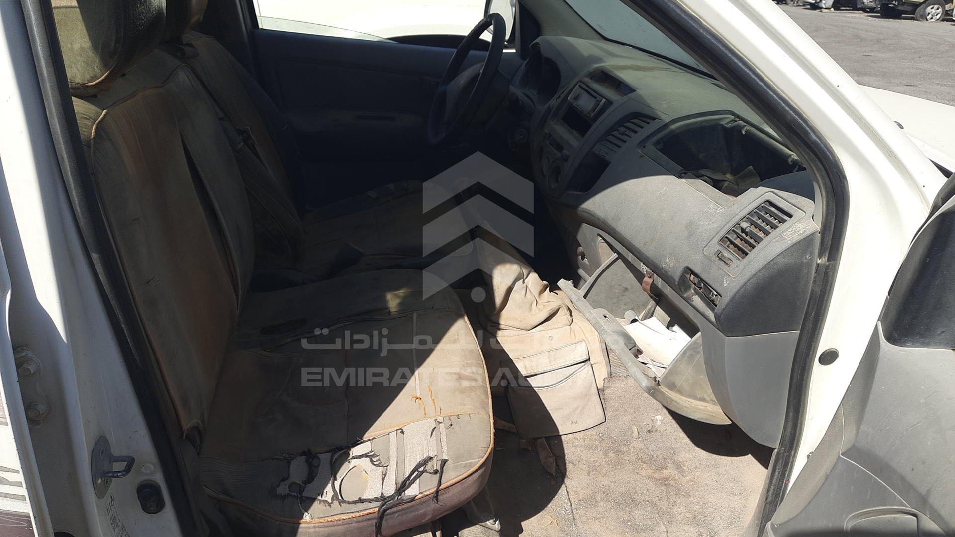 2008 TOYOTA HILUX VIN: MR0EX12G582014981