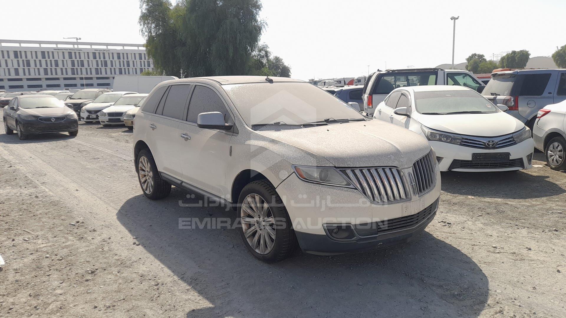 2011 LINCOLN MKX VIN: 2LMDJ8JKXBBJ10858
