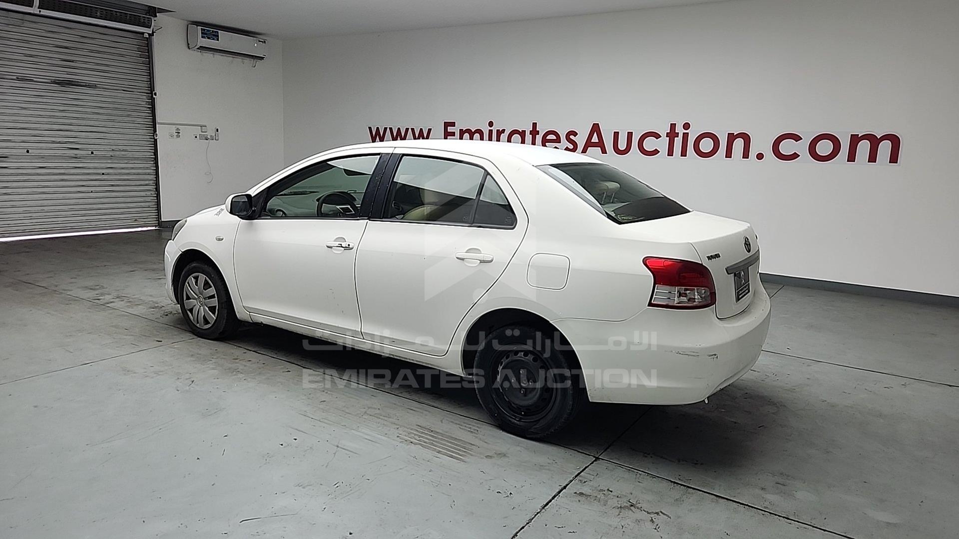 2009 TOYOTA YARIS VIN: JTDBW923194025708