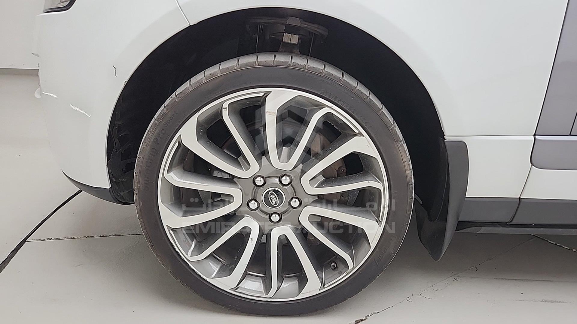 2014 RANGE ROVER VOGUE VIN: SALGS2EF1EA132650