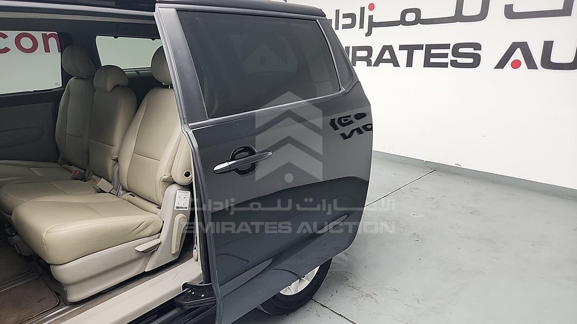 2016 KIA SEDONA VIN: KNDMB5C18G6085920