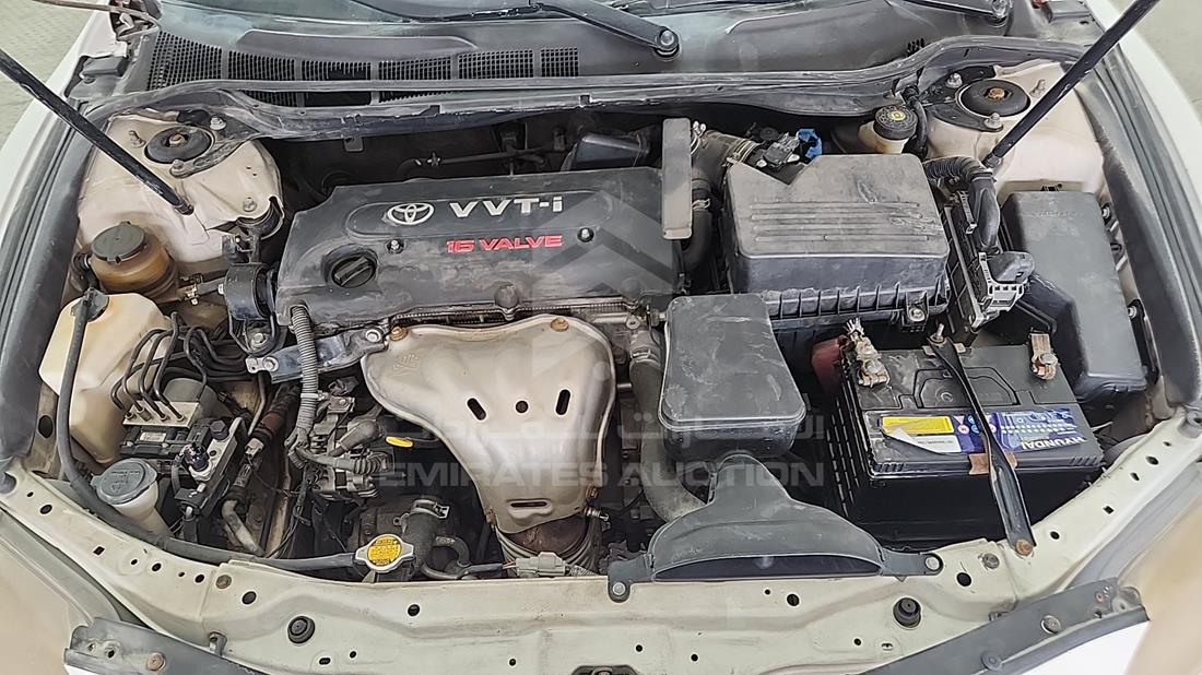 2011 Toyota Camry — Engine Bay — Photo 39
