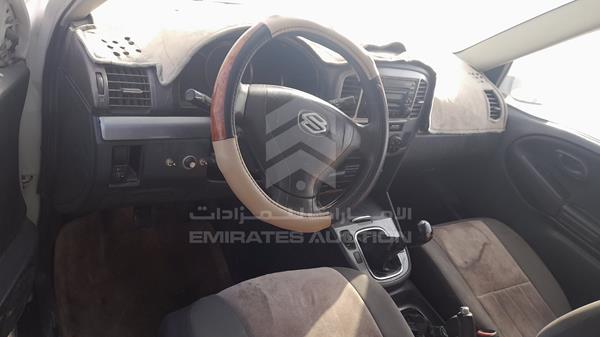 Suzuki Grand Vitara 2004 JS3TB52V844100165 Image 4