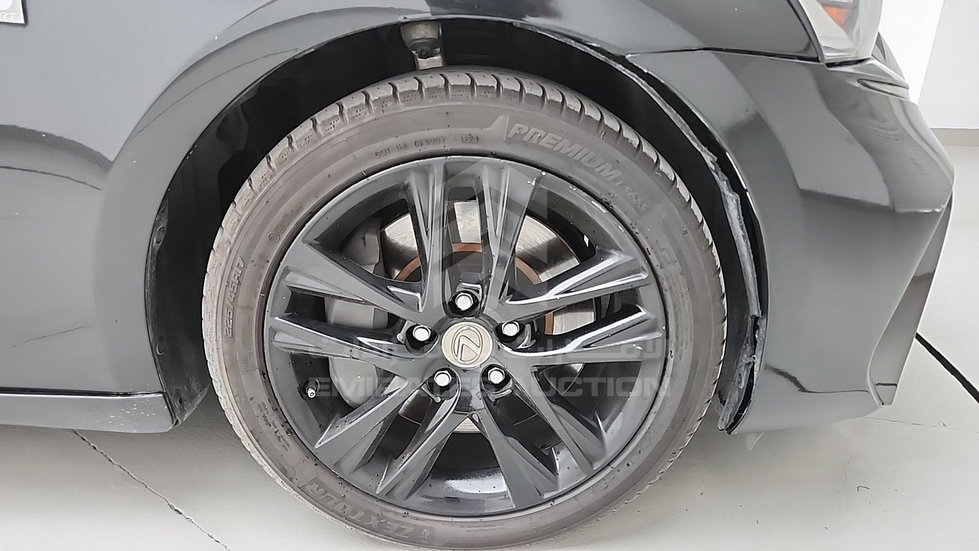 2018 LEXUS IS300 VIN: JTHBA1D26J5067048