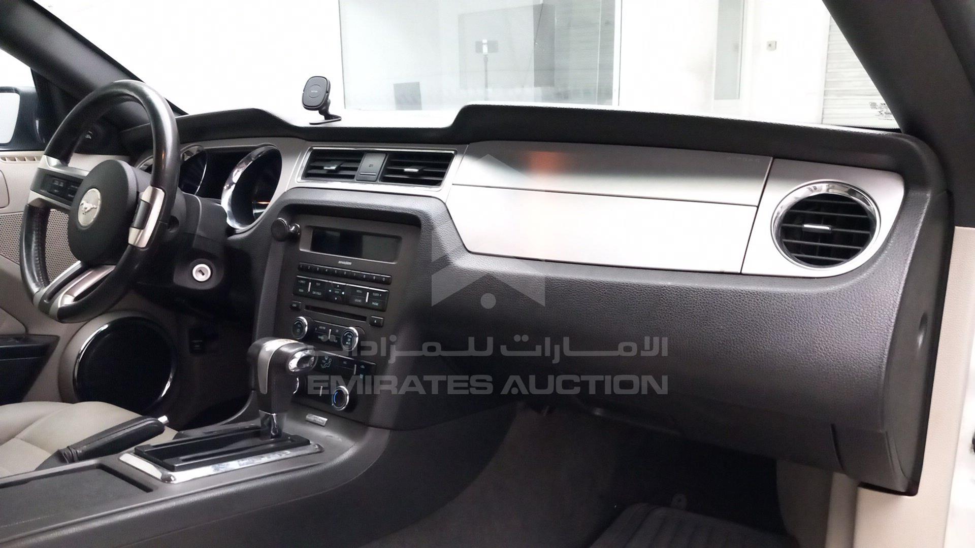 2011 FORD MUSTANG VIN: 1ZVBP8EM0B5112315