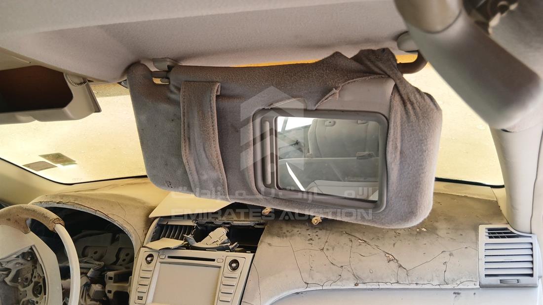 Toyota Camry — Sun Roof View — Photo 17
