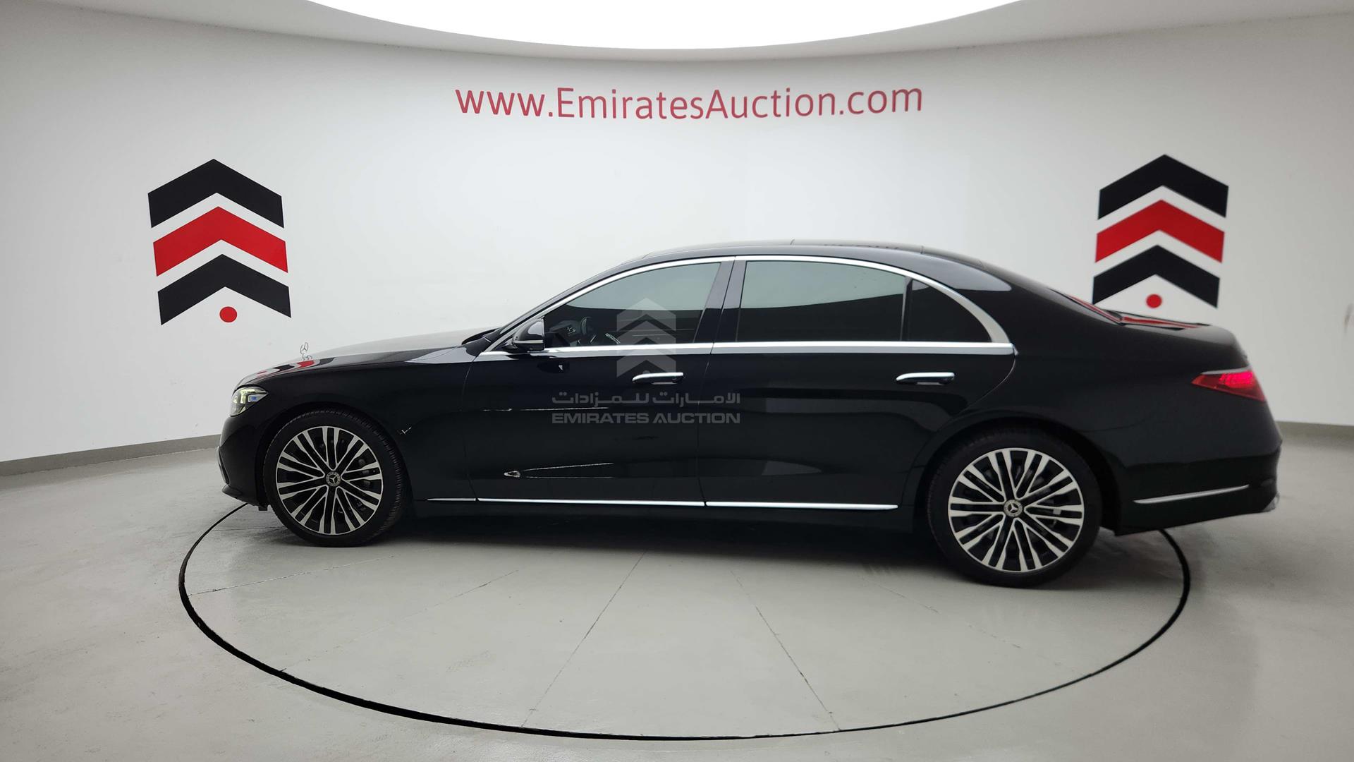 2021 MERCEDES S 580 VIN: W1K6G7GB2MA020939